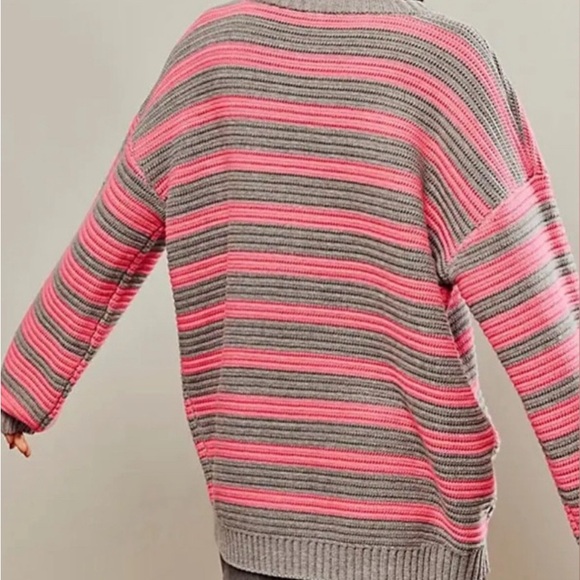 Free People Links Pullover - Picture 3 of 8